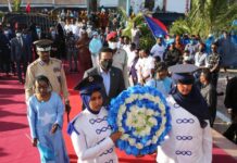 Farmajo honors heroes in wreath-laying at the Statue of SYL