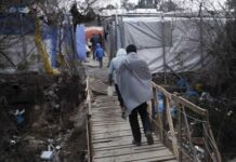 Greek government investigate migrant deaths on Chios