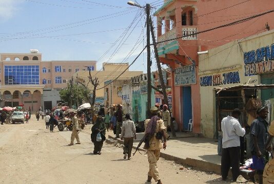 Dagaal Culus oo Ka Socda Baydhabo, Shacabna Bilaabay inay Ka Barakacaan Qaar ka mid ah Xaafadaha