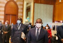 Guddoomiyaha maxkamadda sare oo shir uga qeyb-galay Masar + Sawirro