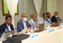 Shirweyne wada-tashi ah oo ka furmay magaalada Garoowe + Sawirro
