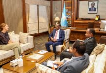 Sawirro: Ra’iisul wasaare Rooble oo la kulmay safiirka UK ee Soomaaliya