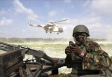 Kenyan military jets pound in Somalia border towns
