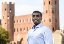 Soomaali Tahriib ku galay dalka Talyaaniga oo xildhibaan loo doortay