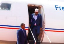 Madaxweyne Axmed Madoobe oo u safray magaalada Garoowe + Ujeedka