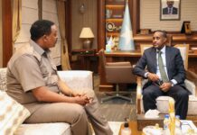 Ra’iisul wasaare Rooble oo kulan la qaatay wafdiga IGAD + Sawirro