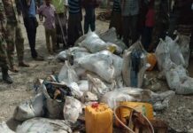 Al-Shabaab oo ‘gubay gaari Dameero raashin u siday’ degmada Waajid