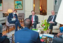 Sawirro: Rooble oo Geneva kula kulmay danjiraha UK ee Geeska Afrika