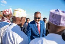 Ra’iisul Wasaare Xamza oo si diiran loogu soo dhaweeyay Dhuusamareeb + Sawirro