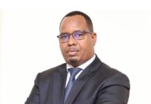 Agaasimihii madaxtooyada Soomaaliya oo is casilay iyo sababta ka dambeysa