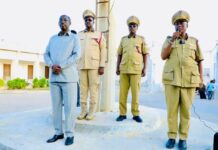 Sawirro: Madaale oo booqasho ku tagay Ciidanka Ilaalinta Deegaanka Xamar