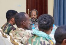 Somali president meets with top military chiefs ahead of offensive