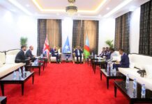 Laftagareen oo UK kala hadlay daadadka ku dhuftay Baydhabo + Sawirro