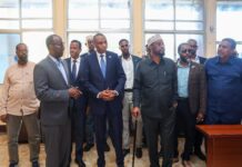 DF Soomaaliya oo la wareegtay xarunta Bangigga Dhexe ee Kismaayo + Sawirro