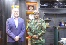 Sawirro: Maxay ka wada-hadaleen Taliyaha Xoogga iyo Madaxa UNMAS?