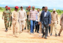 Madaxweyne Laftagareen oo gaaray degmada Diinsoor + Sawirro