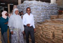Somalia: SoDMA hands over food aid to Benadir regional administration