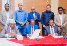 Duqa Muqdisho oo saxiixay miisaaniyada gobolka Banaadir ee 2024-ka + Sawirro