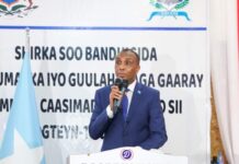 Xamza oo sheegay in sanadka cusub la qaadayo dhagxaanta ku jaran wadooyinka