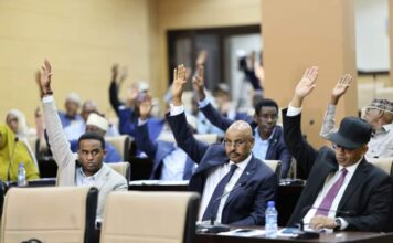 Golaha Aqalka Sare oo Ansixiyay Hindise Sharciyeedka Dhismaha Hay’adda Dakhliga