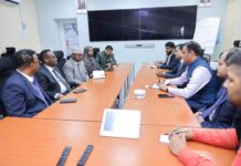Sawirro: Wasiir Fiqi oo Muqdisho kusoo dhaweeyay wafdi ka socda Hindiya