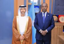 Mogadishu Mayor and UAE Ambassador Discuss Development Projects