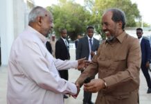 Madaxweynaha Soomaaliya oo gaaray dalka Jabuuti + Sawirro
