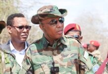 Sawirro: Ra’iisul wasaare Xamza oo booqday deegaanka Buulo-Xaaji