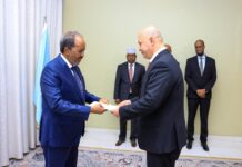 Somali President Receives Credentials from New Ambassadors