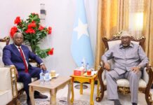 Guddoomiyaha Golaha Shacabka oo la kulmay duqa Muqdisho + Sawirro