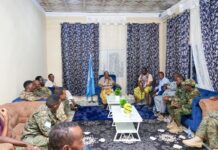 Somali President Meets Frontline Military Leaders After Surviving Bombing