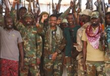 Taliyaha Ciidanka Dhulka oo Dhiirigelin Ugu Tagay Askar ku sugan Shabeellaha Dhexe