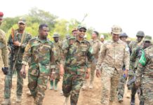Somalia army’s ground forces’ chief hails troops after visit to recaptured Bariire