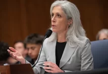 U.S. disease control chief fired less than one month in positionWASHINGTON, Aug. 27 (Xinhua) — Less than a month after taking office, Susan Monarez, director of the U.S. Centers for Disease Control and Prevention (CDC), was fired on Wednesday. “Susan Monarez is no longer director of the Centers for Disease Control and Prevention. We thank her for her dedicated service to the American people,” the Department of Health and Human Services (HHS), which oversees the CDC, said in a post on X, without offering any explanation. Sworn in as the CDC chief on July 31, Monarez has thus become the shortest-serving CDC director in the agency’s history. A few hours after the HHS announcement, Monarez’s legal team issued a statement that she had neither resigned nor been fired. Her lawyers accused HHS Secretary Robert F. Kennedy Jr. of “weaponizing public health for political gain” and said that by purging health officials from the government, he had put “millions of American lives at risk.” Shortly after the statement was issued, the White House officially fired Monarez. “Since Susan Monarez refused to resign despite informing HHS leadership of her intent to do so, the White House has terminated Monarez from her position with the CDC,” White House spokesman Kush Desai said in a statement. The Washington Post, citing two people familiar with the situation, reported that Monarez was “pressed for days” by Kennedy, administration lawyers and other officials over whether she would support rescinding certain approvals for coronavirus vaccines. “Kennedy, who has a long history of anti-vaccine advocacy, and other officials questioned Monarez on Monday on whether she was aligned with the administration’s efforts to change vaccine policy, the people said,” the report noted. Also on Wednesday, several senior officials at the CDC resigned. According to U.S. media reports, the resignations were related to dissatisfaction with vaccine policies, alleged misinformation and politicization of public health. WASHINGTON, Aug. 27 (Xinhua) — Less than a month after taking office, Susan Monarez, director of the U.S. Centers for Disease Control and Prevention (CDC), was fired on Wednesday. “Susan Monarez is no longer director of the Centers for Disease Control and Prevention. We thank her for her dedicated service to the American people,” the Department of Health and Human Services (HHS), which oversees the CDC, said in a post on X, without offering any explanation. Sworn in as the CDC chief on July 31, Monarez has thus become the shortest-serving CDC director in the agency’s history. A few hours after the HHS announcement, Monarez’s legal team issued a statement that she had neither resigned nor been fired. Her lawyers accused HHS Secretary Robert F. Kennedy Jr. of “weaponizing public health for political gain” and said that by purging health officials from the government, he had put “millions of American lives at risk.” Shortly after the statement was issued, the White House officially fired Monarez. “Since Susan Monarez refused to resign despite informing HHS leadership of her intent to do so, the White House has terminated Monarez from her position with the CDC,” White House spokesman Kush Desai said in a statement. The Washington Post, citing two people familiar with the situation, reported that Monarez was “pressed for days” by Kennedy, administration lawyers and other officials over whether she would support rescinding certain approvals for coronavirus vaccines. “Kennedy, who has a long history of anti-vaccine advocacy, and other officials questioned Monarez on Monday on whether she was aligned with the administration’s efforts to change vaccine policy, the people said,” the report noted. Also on Wednesday, several senior officials at the CDC resigned. According to U.S. media reports, the resignations were related to dissatisfaction with vaccine policies, alleged misinformation and politicization of public health.
