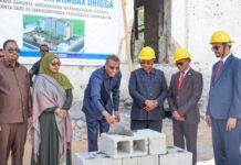Somali PM Lays Foundation for New Education Ministry HQ in Mogadishu
