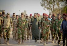 Somali army ground forces chief tours frontline areas in central region
