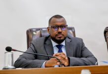 Kusimaha Guddoomiyaha Golaha Shacabka oo Ka Hadlay Joojinta Fadhiyada Wadajirka ah ee Baarlamaanka