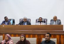 Mudanayaasha Labada Aqal ee Baarlamaanka Federaalka Soomaaliya oo ka dooday cutubyo ka mid ah Dastuurka Ku-Meel-Gaarka