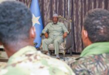 Somalia parliamentary speaker meets commanders in Baidoa after road-clearing operation