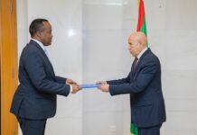 Somalia’s new ambassador formally takes up post in Mauritania after presenting credentials
