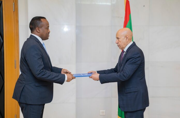 Somalia’s new ambassador formally takes up post in Mauritania after presenting credentials