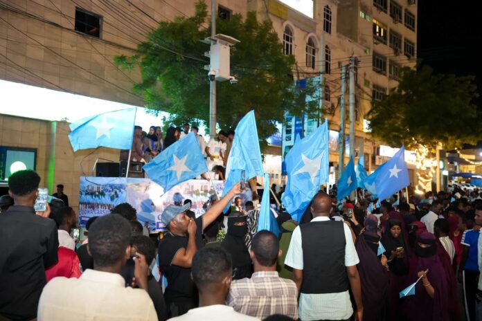 Youth rally in Mogadishu backs government and stability amid political tensions