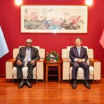Hoggaamiyaha Koonfur Galbeed Oo Muqdisho Kula Kulmay Safiirka Shiinaha Ee Soomaaliya