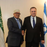 Cirro oo La Kulmay Wasiirka Difaaca Israa’iil, Iskaashi Amni oo Cusubna ka Wada Hadlay
