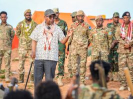 Wasiirka Gaashaandhigga iyo Taliyaha Ciidanka Xoogga Dalka oo Kormeeray Ciidamada Ku Sugan Wargaadhi