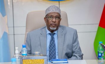 Hoggaamiyaha Koonfur Galbeed oo la kulmay golihii hore ee xukuumadda
