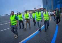 Somali information minister tours Mogadishu airport to review tourism services