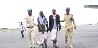 Somalia’s intelligence agency arrests two suspects over illegal weapons