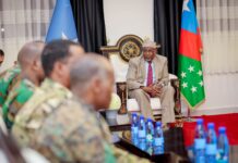 Hoggaamiyaha Koonfur Galbeed oo Baydhabo ku Qaabilay Wafdi uu Hoggaaminayey Taliyaha Ciidanka Xoogga Dalka