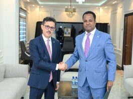 Somalia Receives Credentials of New Algerian Ambassador